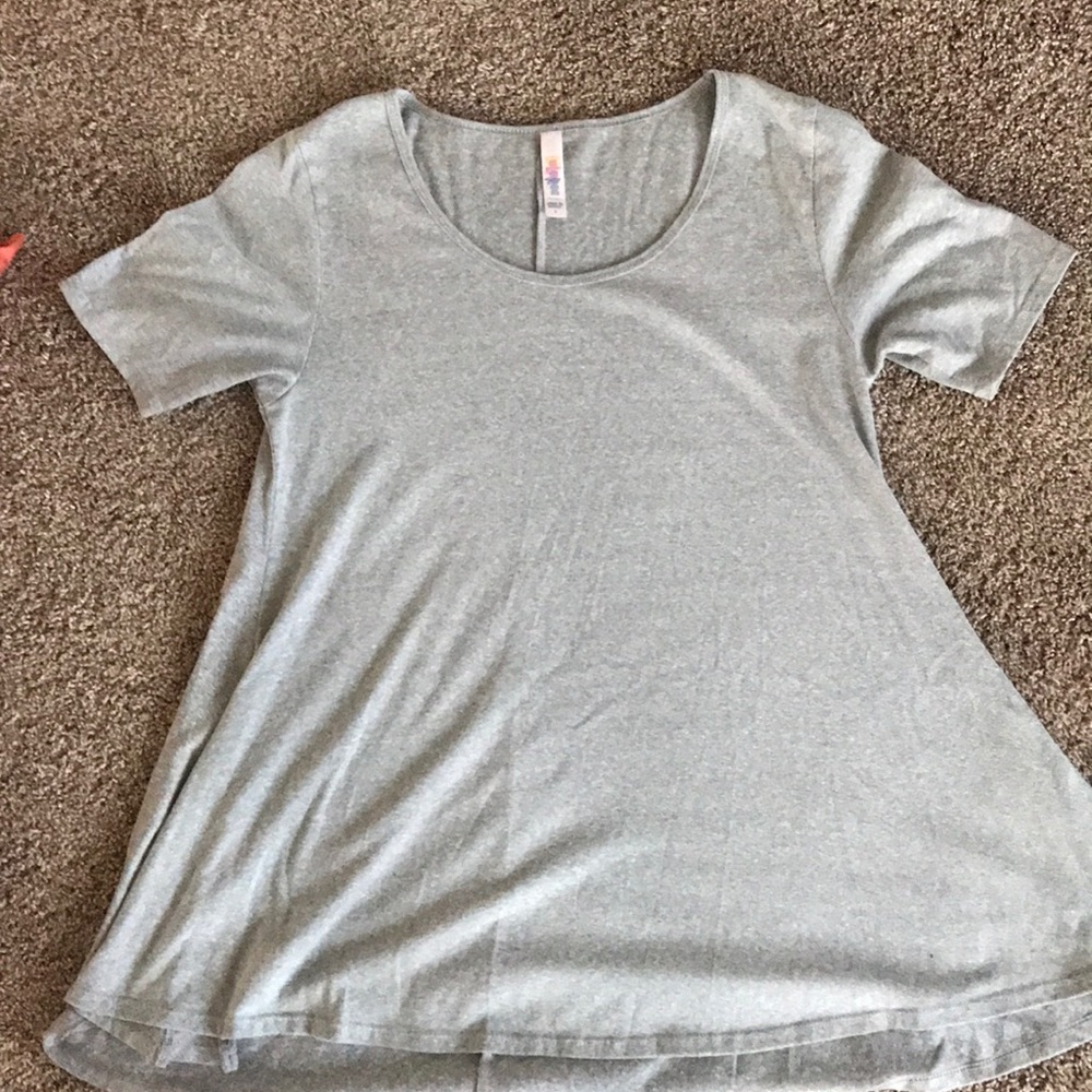 LuLaRoe Gray Perfect T Small